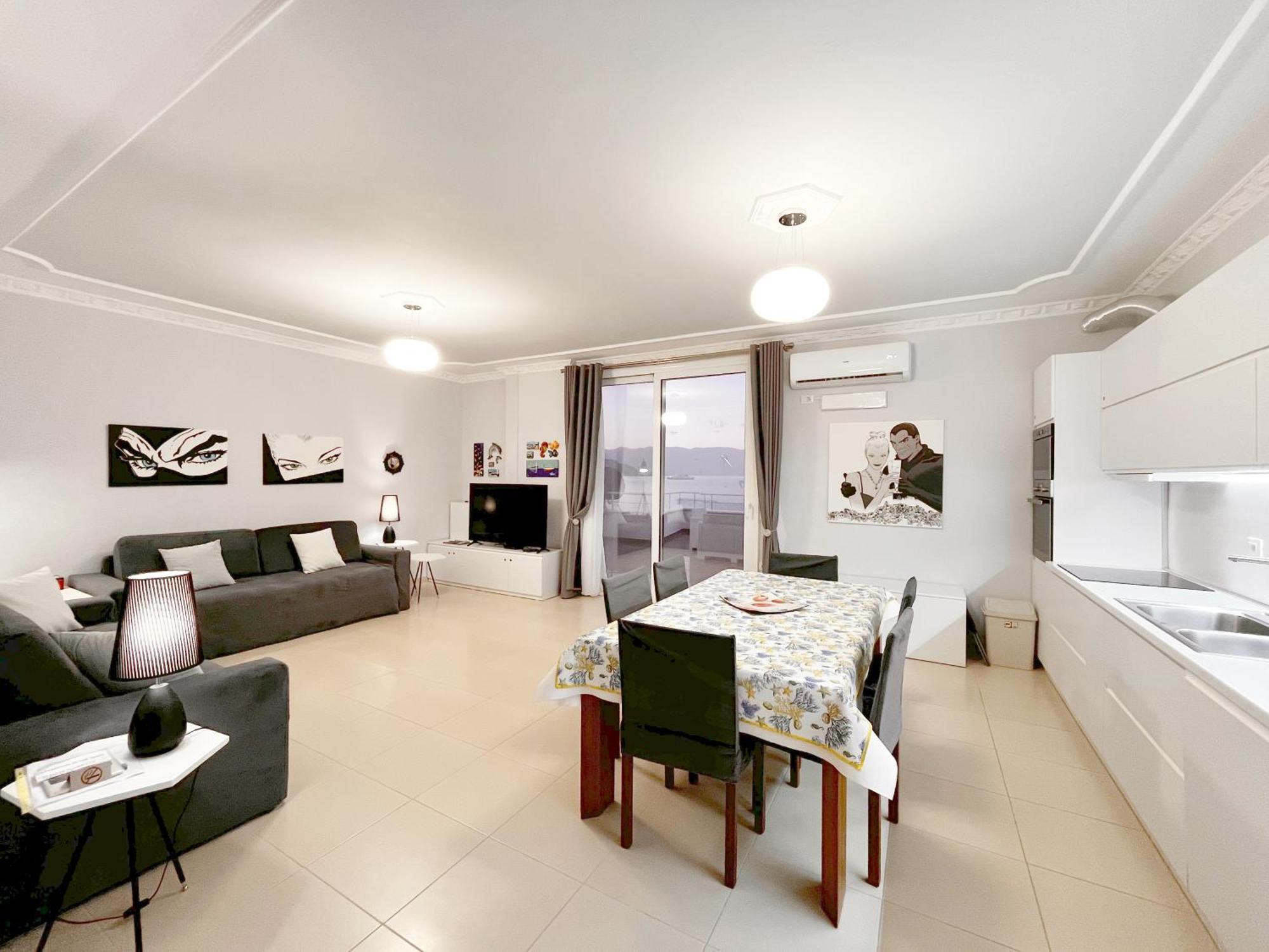 Sky & Sea Viewing Apartment Влёра Экстерьер фото